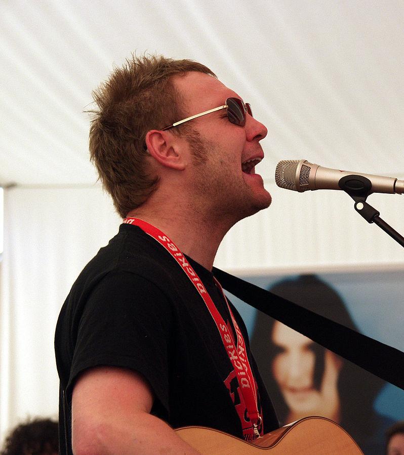 Happy 47th Birthday, David Gray. 