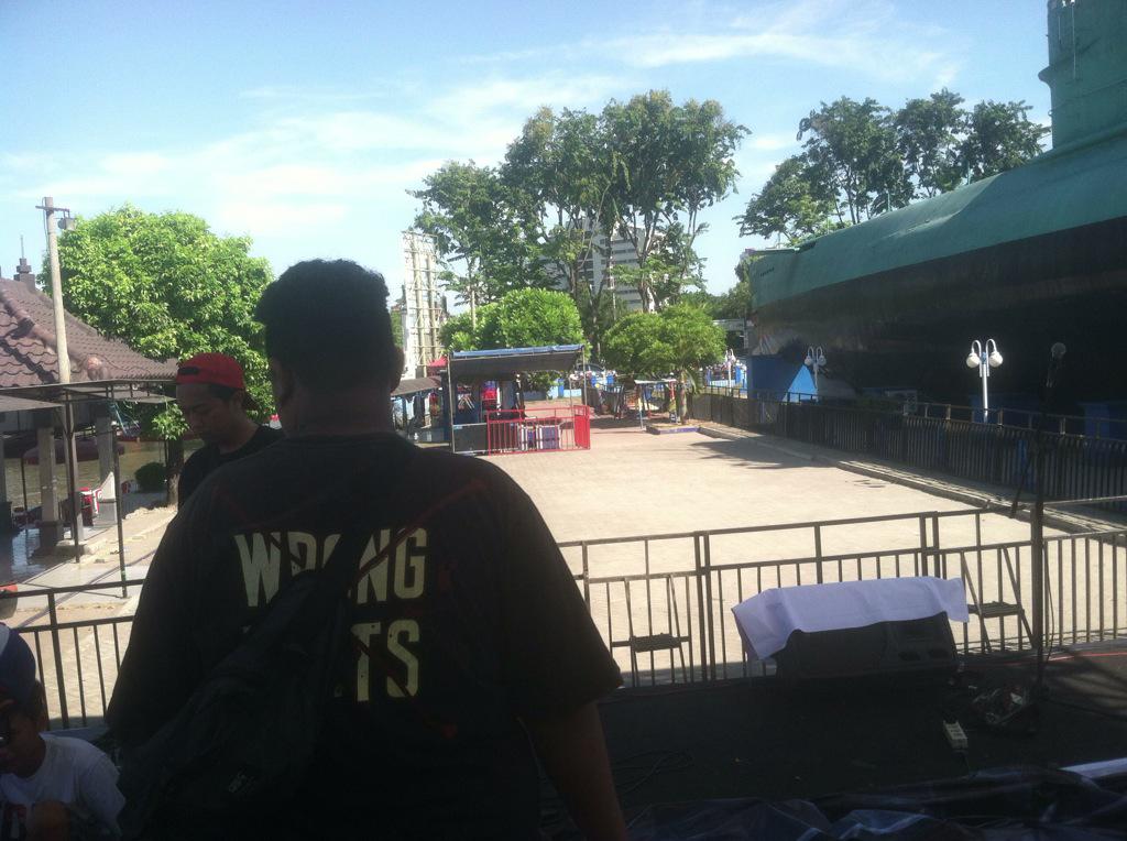 TODAY !!! CROCS FEST AT MONKASEL SURABAYA !!! W/ @fraudbeatdown <a href="/wolfxfeet_SBHC/">WOLFxFEET HC</a> @FullFrontalSBHC <a href="/pollarx33/">pollar 33</a> AND ETC !