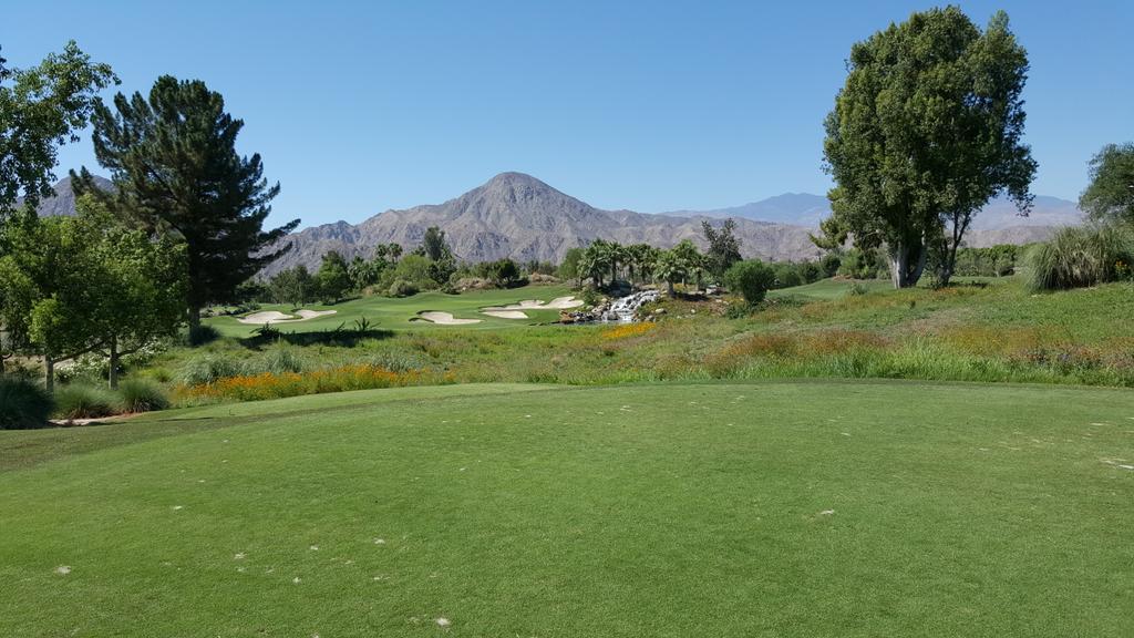 PhxJayhawk's tweet image. 7 rounds in 4 days complete. Score doesn&apos;t matter when nature &amp;gt; game. #golflife #hackersparadise