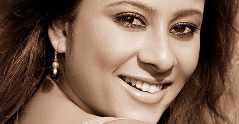 I want to play different and interesting roles, says <a href="/SaiDeodhar/">SaiDeodhar</a> 
india-forums.com/tellybuzz/star…