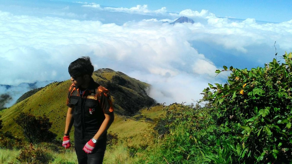 Bangga atas Seragam kebanggan dan berbaur dengan alam, salah satu anggota Sapma Sma N 15 Semarang <a href="/anjaaswylie/">Anjaswyliepracipto</a>