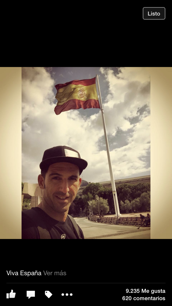 Buenos días! En que mierda de país vivimos que pones una bandera de tu país y te insultan?? Así NO #CatalánYEspañol