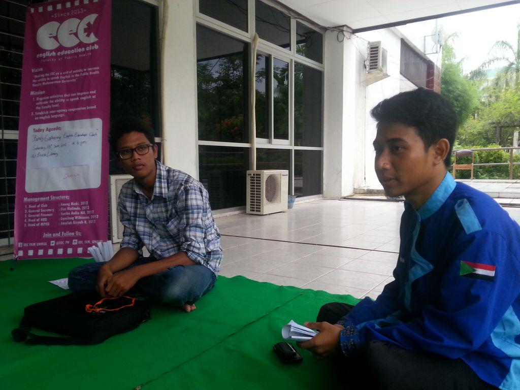 EEC_PH's tweet photo. Sambutan dan pengumuman dari Ketua EEC di agenda family gathering EEC http://t.co/DY9K0lB2CT