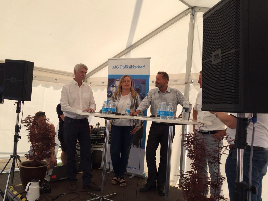 Debatten er i gang #Trafiksikkerhed #fm15 @TineAntvorskov