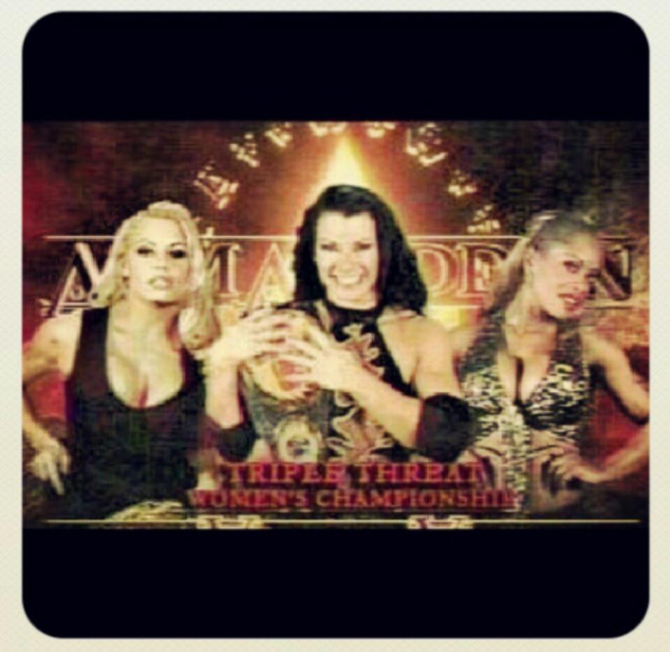 ViciousVixen_1's tweet photo. Three of the best matches in Wwe history @REALLiSAMARiE @trishstratuscom @_WWEDivaFan http://t.co/1bP1MvZInm
