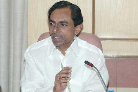 కేసీఆర్‌ కమీషన్లకు కక్కుర్తి పడుతున్నాడు...
andhrajyothy.com/Artical.aspx?S…