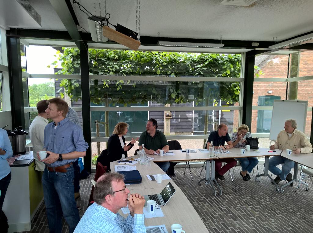 Heidag met de fracties van <a href="/D66Muiden/">D66 Muiden</a> <a href="/D66Naarden/">D66 Naarden</a> en <a href="/D66Bussum/">D66 Bussum</a> richting <a href="/d66gooisemeren/">D66 Gooise Meren 🇺🇦</a>