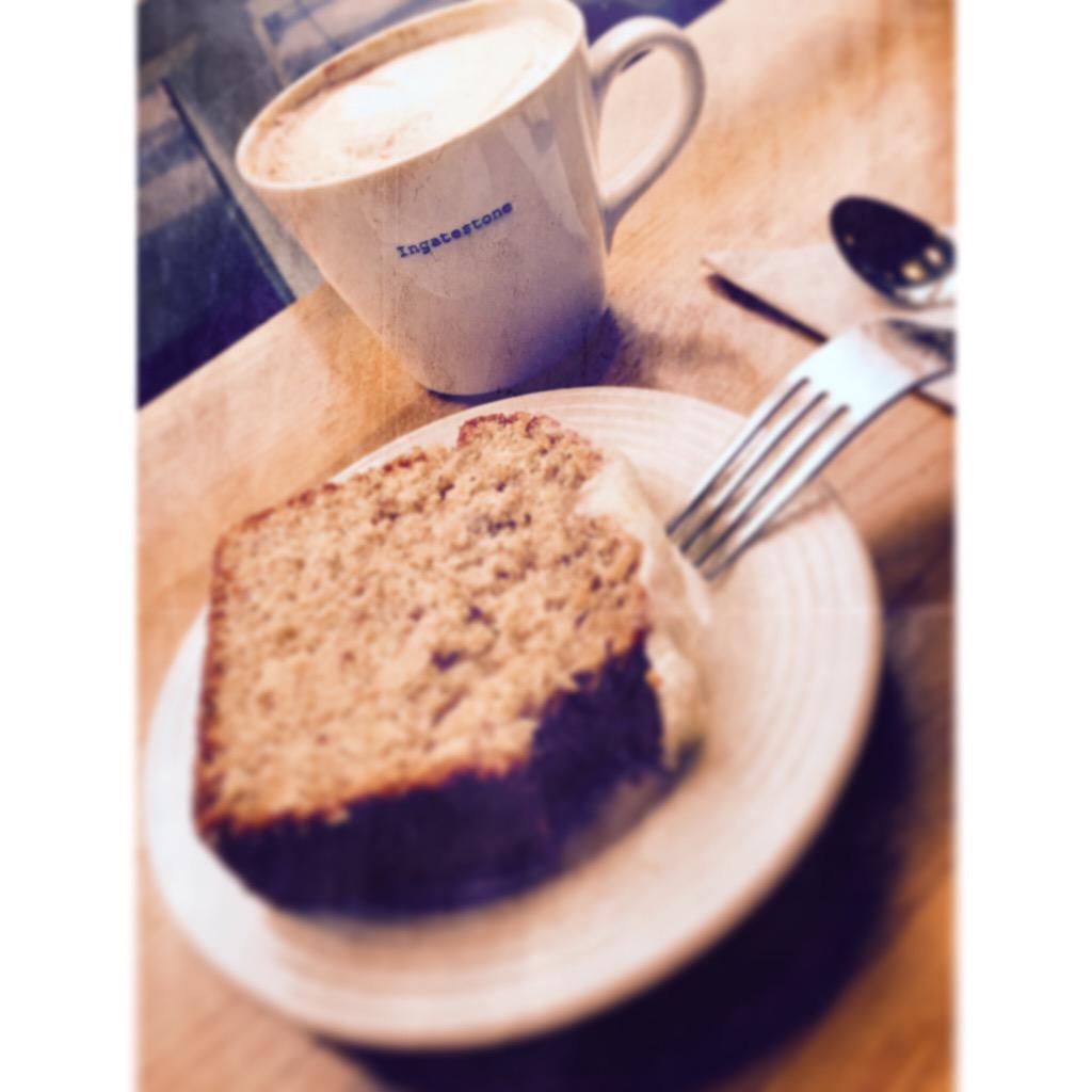 Coffee & banana bread.....hello weekend @abigails_hello #abigailsdeli #ingatestone #villagelife