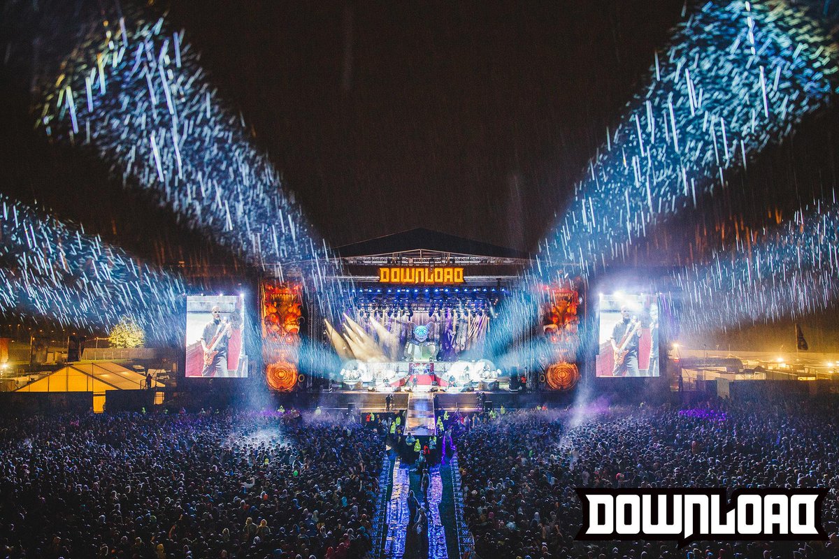 DownloadFest's tweet image. It might have been raining but you did us proud yesterday. Here's Friday's best bits: po.st/VdeY3B #DL2015