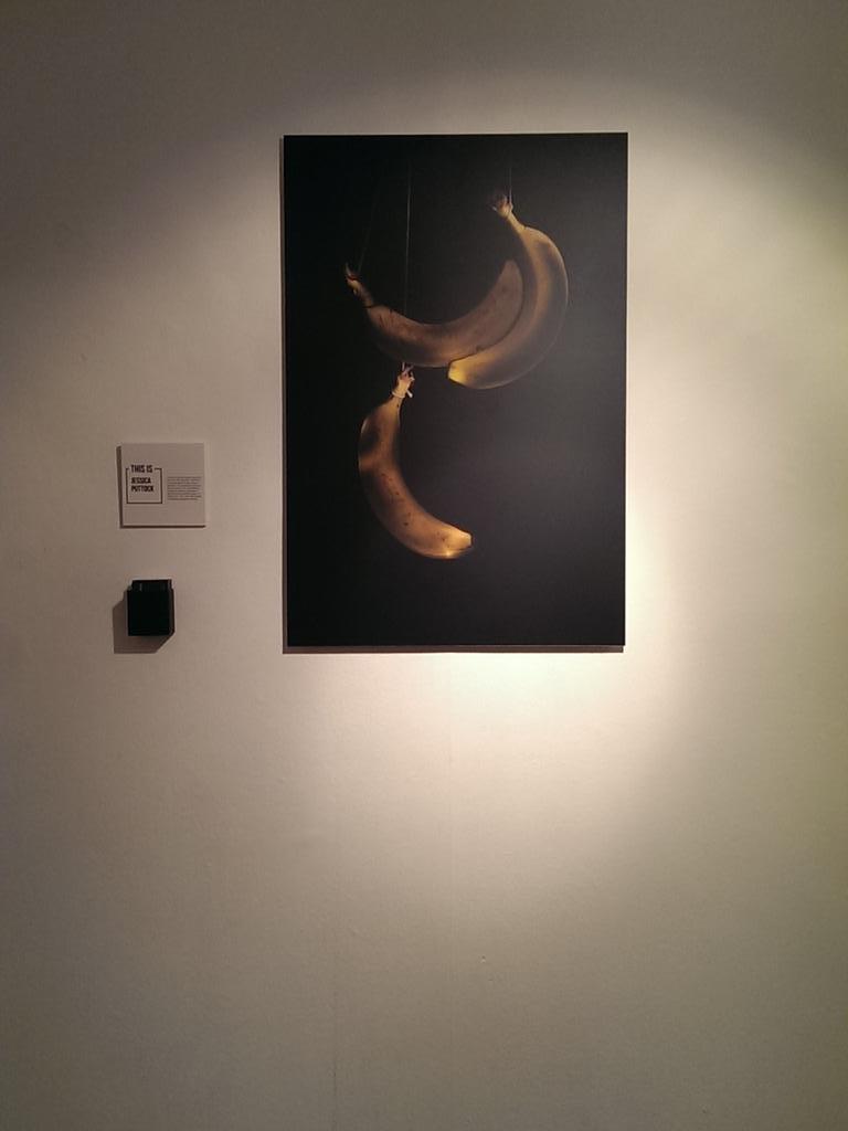 THISISGradShow's tweet photo. Interested in #stilllife #photography? Why not head down to #thisisgradshow! #THISIS Day 4! http://t.co/qSJHfwbain