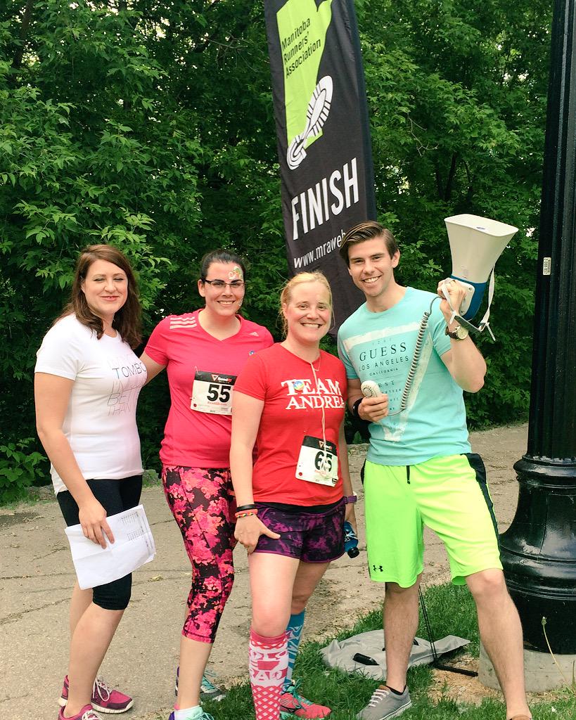 dani_keenan's tweet image. Happy Pride! #WpgPrideRun at finish line w/@RichardsonLipon @chrisgloverCBC @KatieNicholson