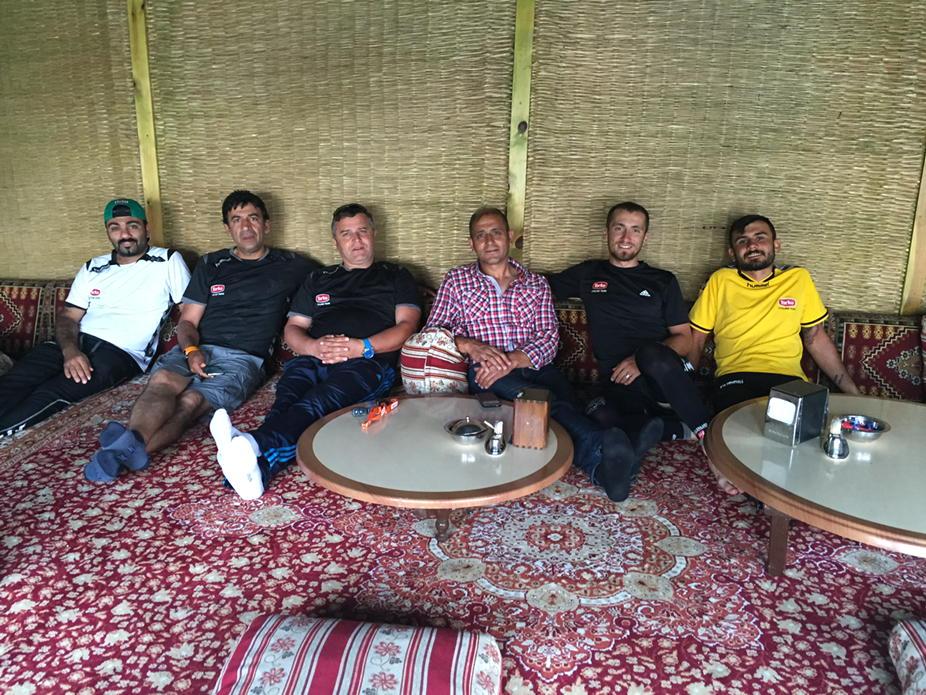 Takım türk kahvesi bekliyor@tourofturkey @torkucikolata <a href="/SadettinKizil/">Sadettin Kızıl</a> <a href="/azizay66/">Aziz Ay</a> <a href="/maviimek/">cenk</a> <a href="/MehmetBykar/">Mehmet Büyükarı</a>