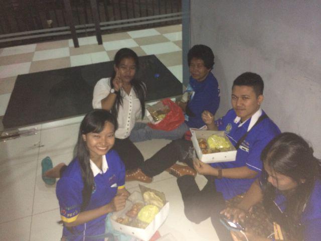 Thanks Bunda <a href="/daratista_inul/">Inul Daratista</a> mknan nya enak bingow with kak <a href="/thya_liem257/">Thчα_Thєα❤️🇮🇩 Hobby ცąçą ųɬąʂ</a> dan kak Irna Kak bayu