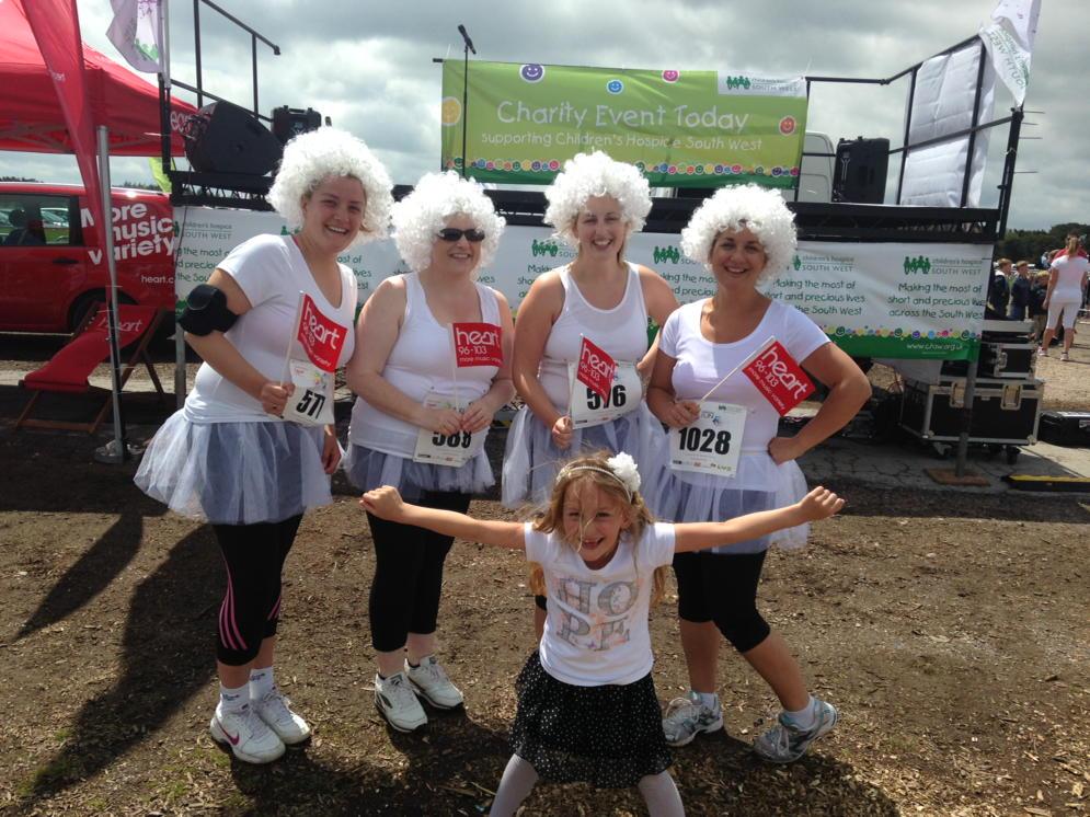 SouthgateHotel's tweet photo. Team Southgate señorita's ready for the start line! @CHSW #rainbowrunexeter http://t.co/Isc5TMDfz6