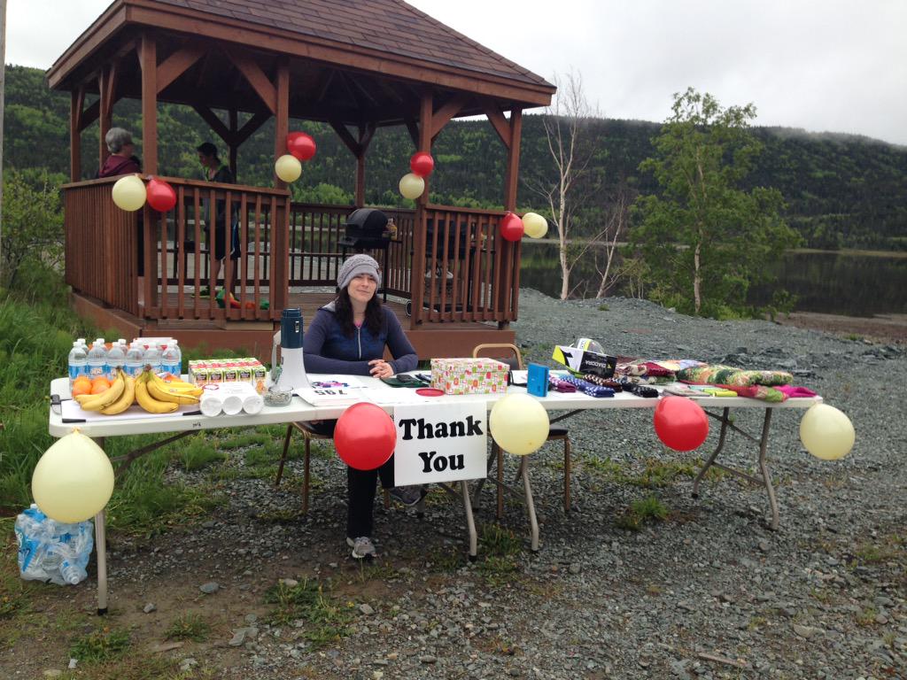 bv_ridgerunners's tweet photo. It's a beautiful, cool morning and we are all ready to go! #BVfunrun #runningNL @DessieDee @trishsquishface http://t.co/1BB91F2hsM