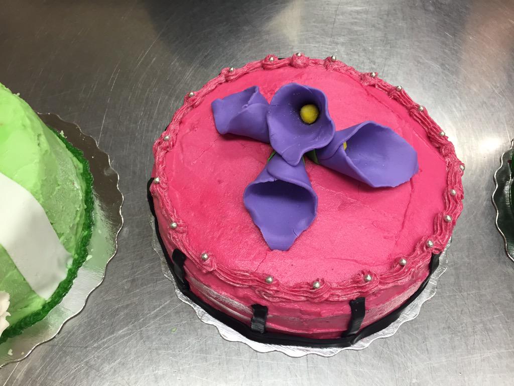 Christine Nicolaides tweet media