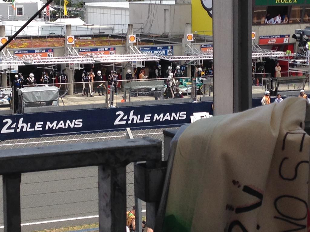 TheTweedArmy's tweet photo. In position.  Good luck @MurphyPrototype @karunchandhok #lm24 #tookc #murphysmen #tweedarmy http://t.co/XO6LlCyQJx