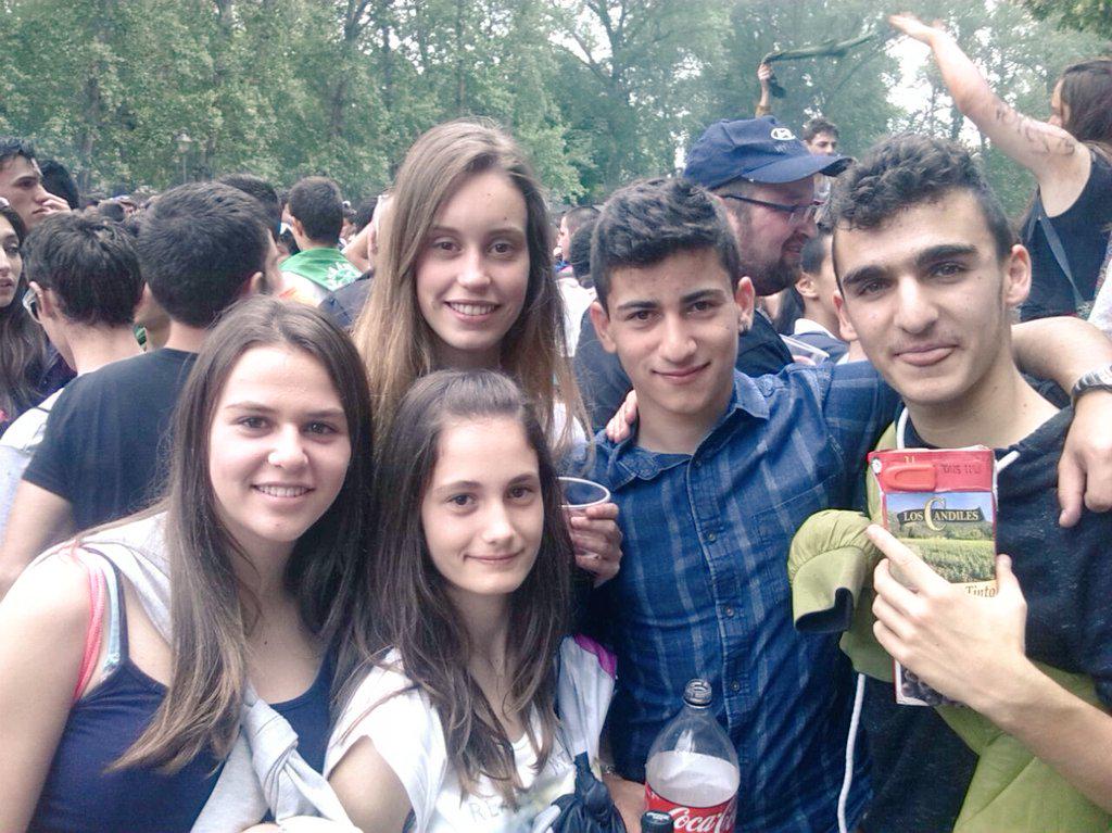 sandriuuus16's tweet photo. Necesitaba ya esto #PARRAL2015 👌🔝💃🎉 http://t.co/JLIvJxJmry