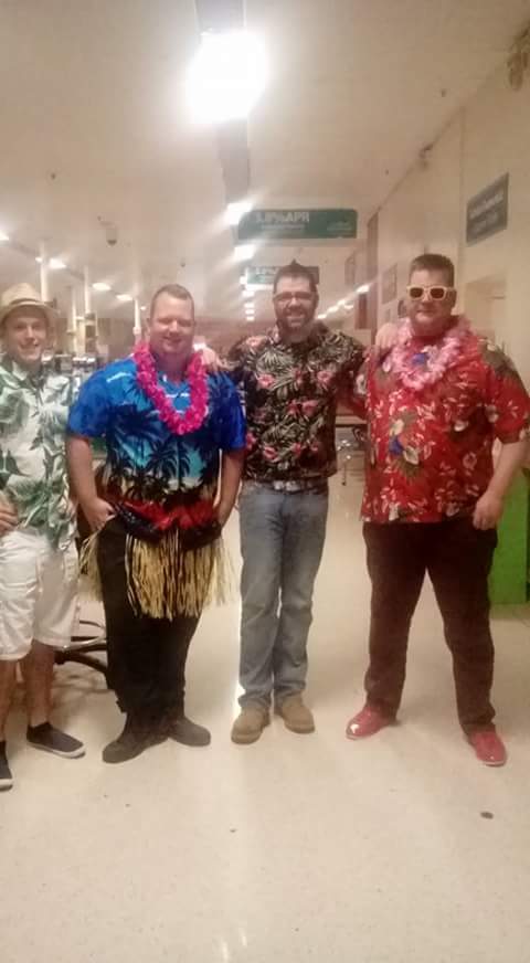 Daveypee1's tweet photo. Ebbw night team getting in the spirit for our charity @colly75 @clivetesco@PowellKirsty @AndreaMallalieu@gmoule69 http://t.co/0qf6EE7lMO