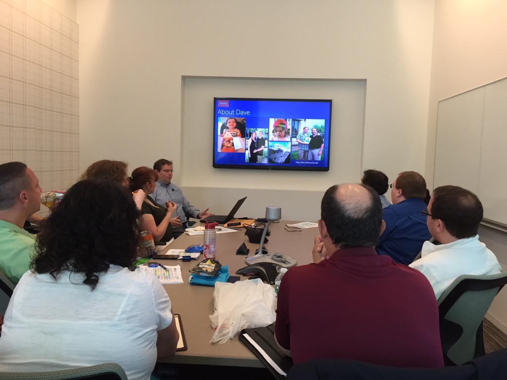 ruveng's tweet image. PowerBI session at #SPSBOS with @bostonmusicdave