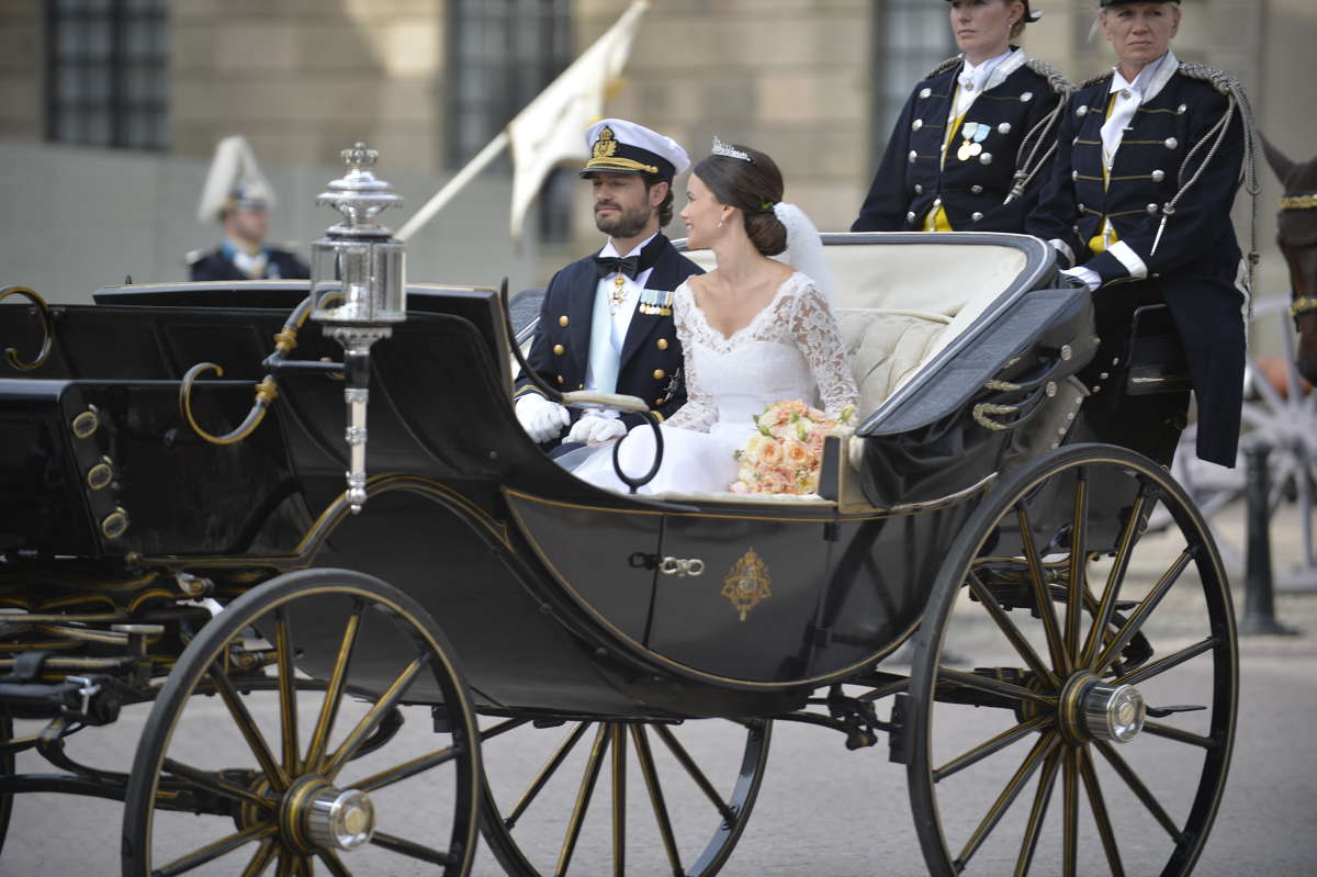 BODA DEL PRINCIPE CARLOS FELIPE Y SOFIA HELLQVIST - Página 2 CHY_yPNUsAEA29m