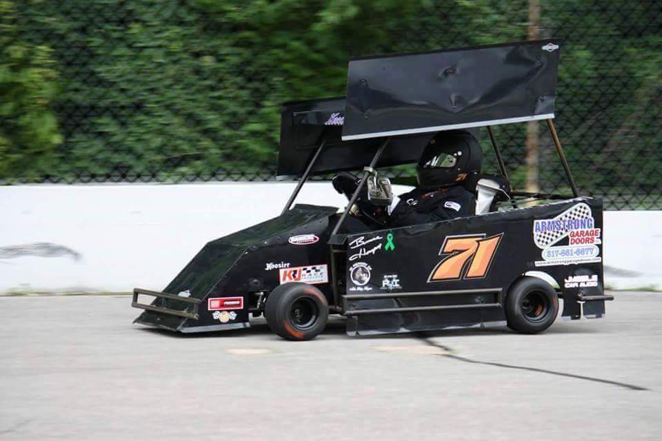 BruceHarper1's tweet photo. @SeanWTHR thanks buddy. Going to be racing this at the @speedrome tonight. Praying for clear skies so we can race http://t.co/Fb9HIBL5qw