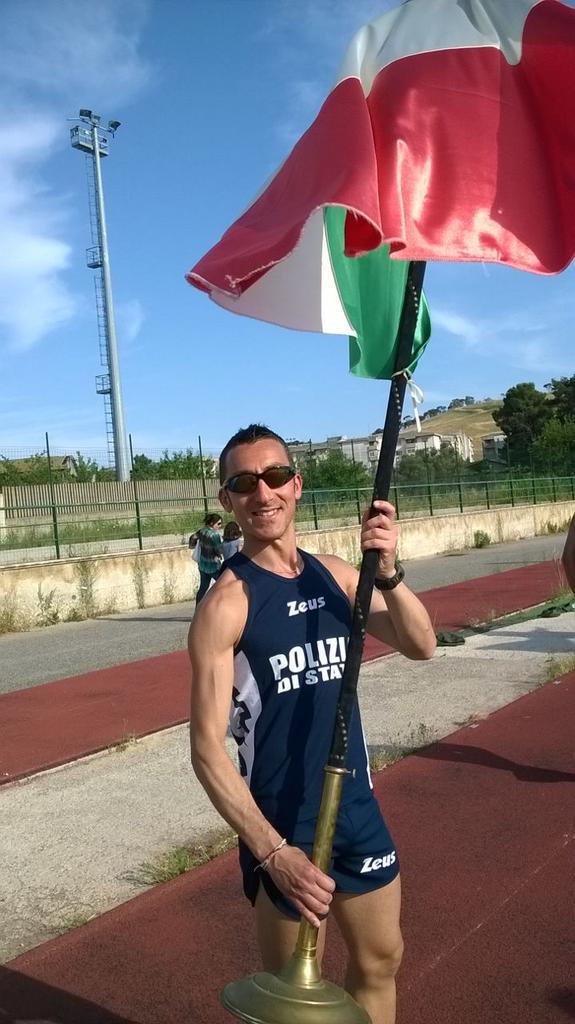 AdrianoPirillo's tweet photo. felicissimo, al termine delle prove di #atletica, per aver conseguito il #DSA. http://t.co/fdagtfXdlf