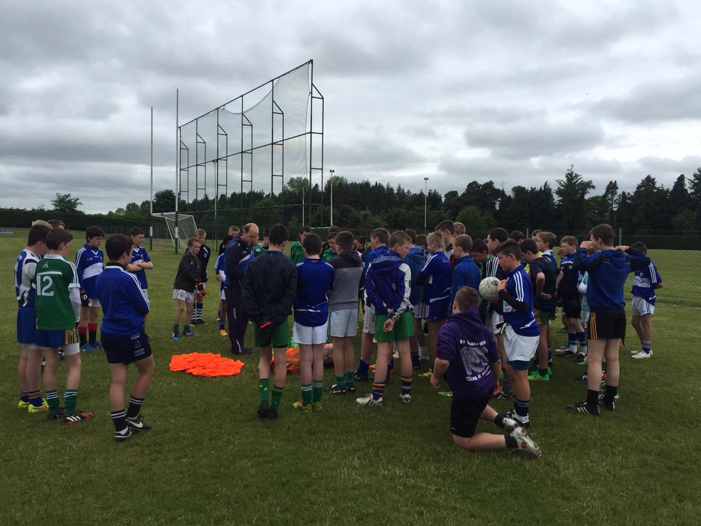 LaoisCoaching's tweet photo. Over 180 kids at this mornings @CLGLaois U12 and U13 O'Mordha Og, now to Tullamore for our current stars #LaoisAbu http://t.co/7StvYySuXo