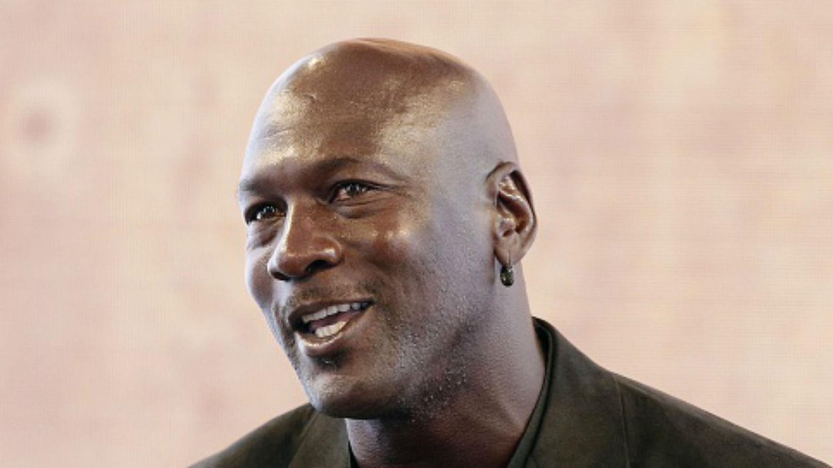 sportingnews's tweet photo. Michael Jordan has no doubt he can beat the Hornets' current players 1-on-1. 
http://t.co/mQgu3AOWld http://t.co/fgr9yfDOEp