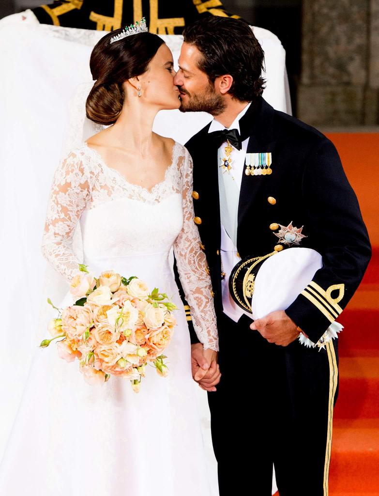 BODA DEL PRINCIPE CARLOS FELIPE Y SOFIA HELLQVIST - Página 3 CHZ51RqXAAEaIxz