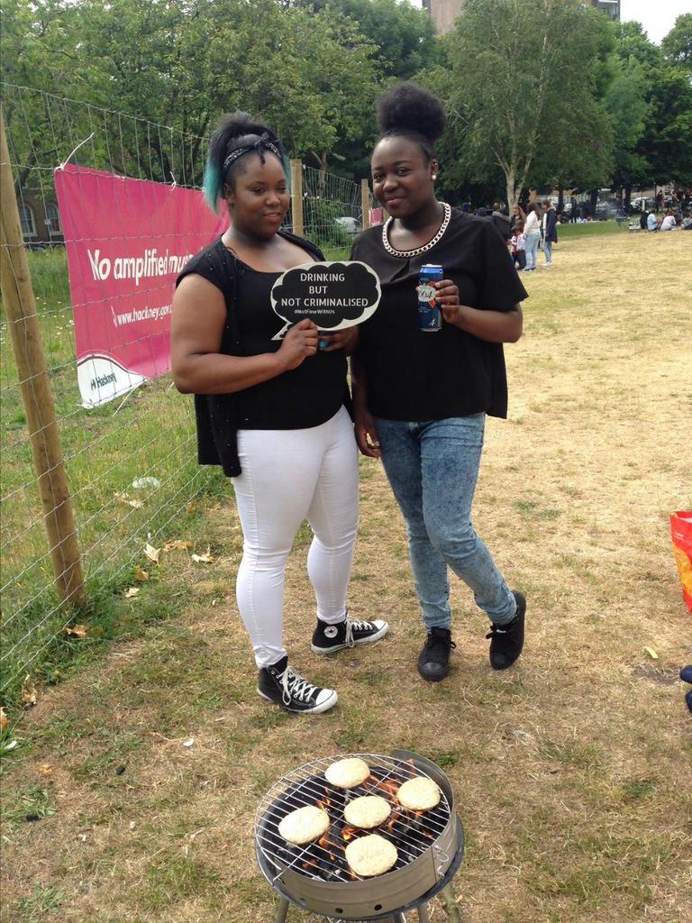 onalifeglug's tweet photo. Excellent campaign on #NotFineWithUs about Hackney's criminalisation of homelessness. http://t.co/G5GHRdHnBo