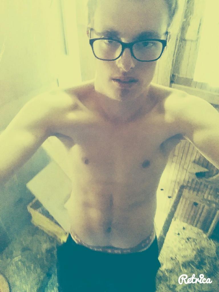 Dennis Köhnlein (@kohnleinsammy) on Twitter photo 