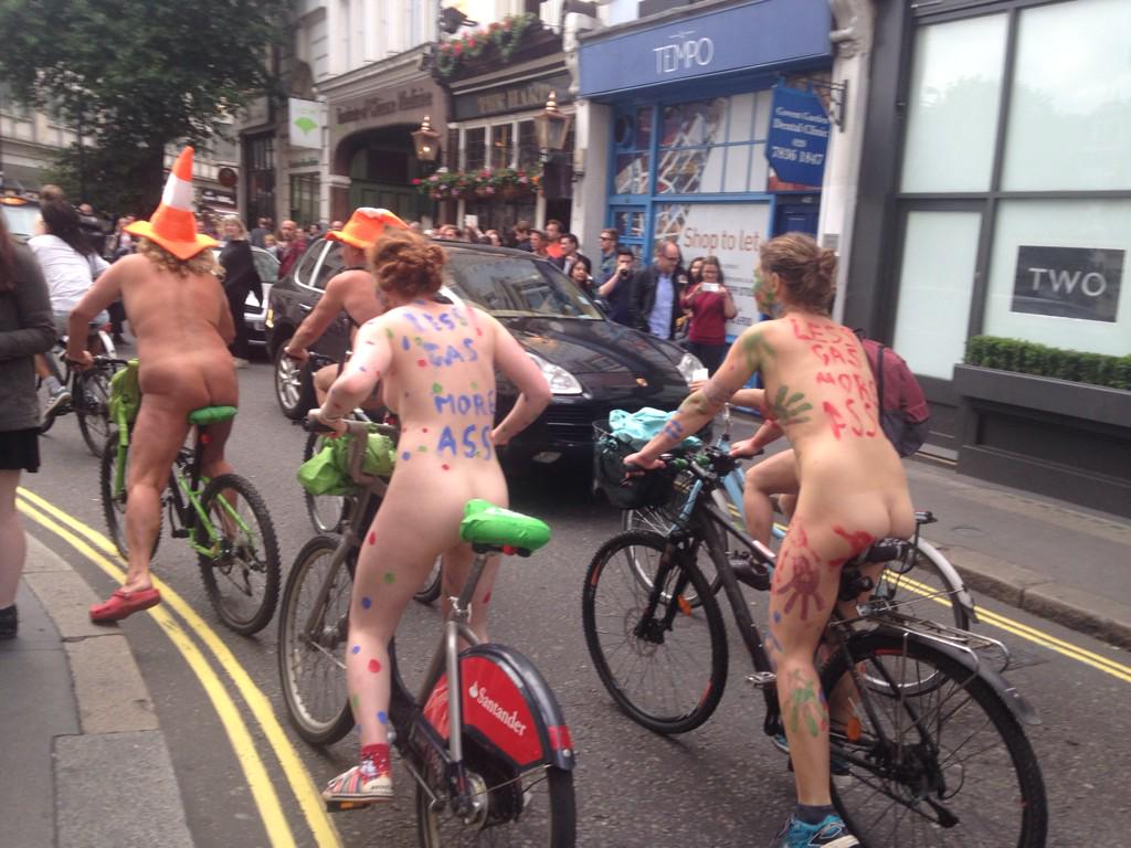 This is my view after work....! #lessgasmoreass #nakedbikeride