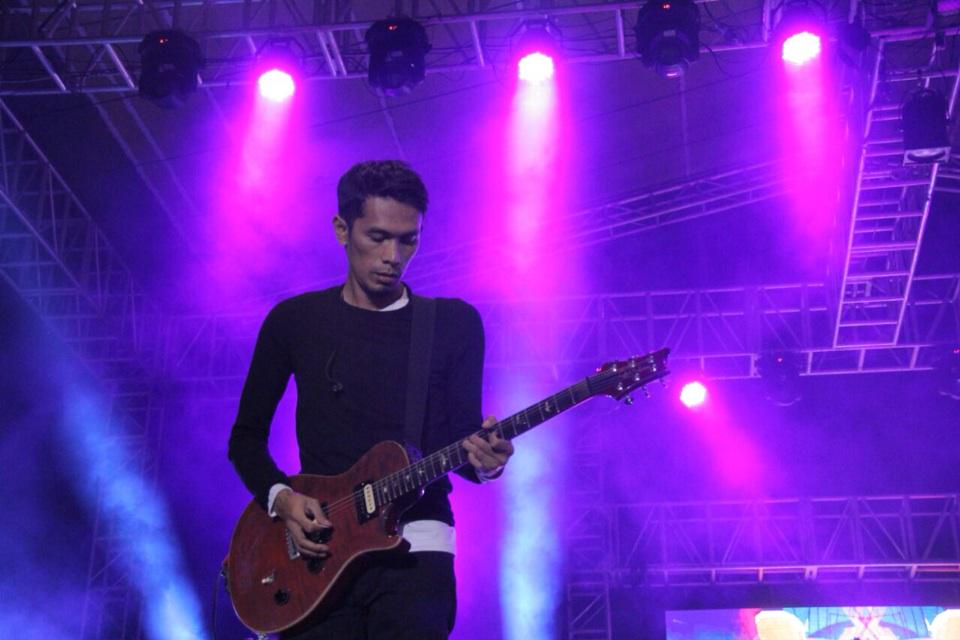 Kita masih ada beberapa foto stage Break the Limit Tour Yogyakarta malam ini nih Sahabat :)