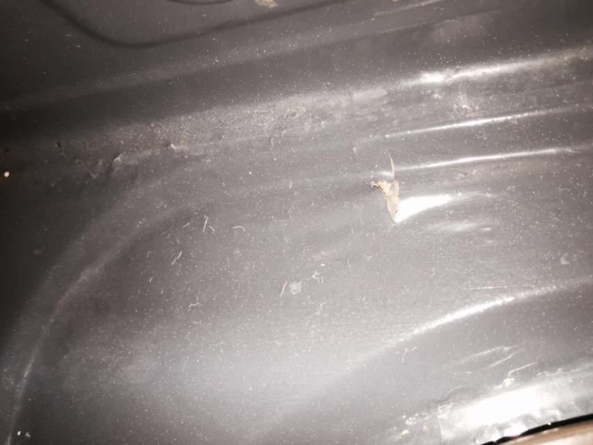 elmartranquilo's tweet photo. @sainsburys I bought this just over a year ago from a Swindon store what is going on inside does not look normal... http://t.co/iXDwLu2DIn