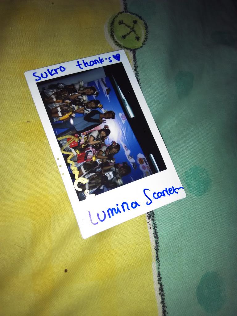 <a href="/nimehotaru/">Nime Hotaru</a> @Naokitty_ @Hanifah_zaini <a href="/dinartisilma/">Dinar ♠</a> @utatforshow Thank you ^^ 
wkwk pake polaroid gelap jadi item ._.