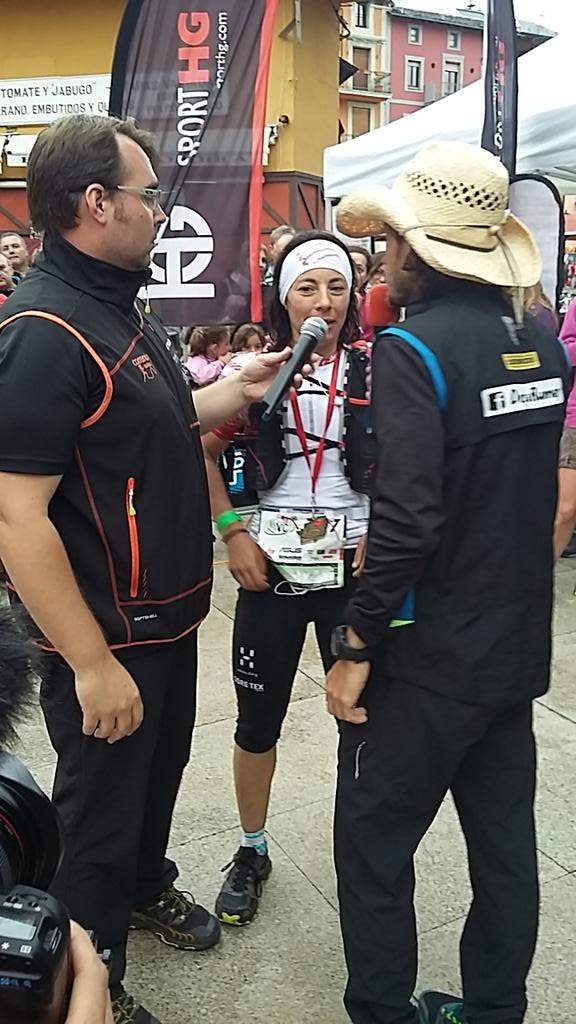 ultracerdanya's tweet photo. .@Laia_Diez VENCEDORA DE LA #VCUR! FELICIDADES!!! @sport_hg @amlsport @spainultracup http://t.co/tqb0xdmxBB