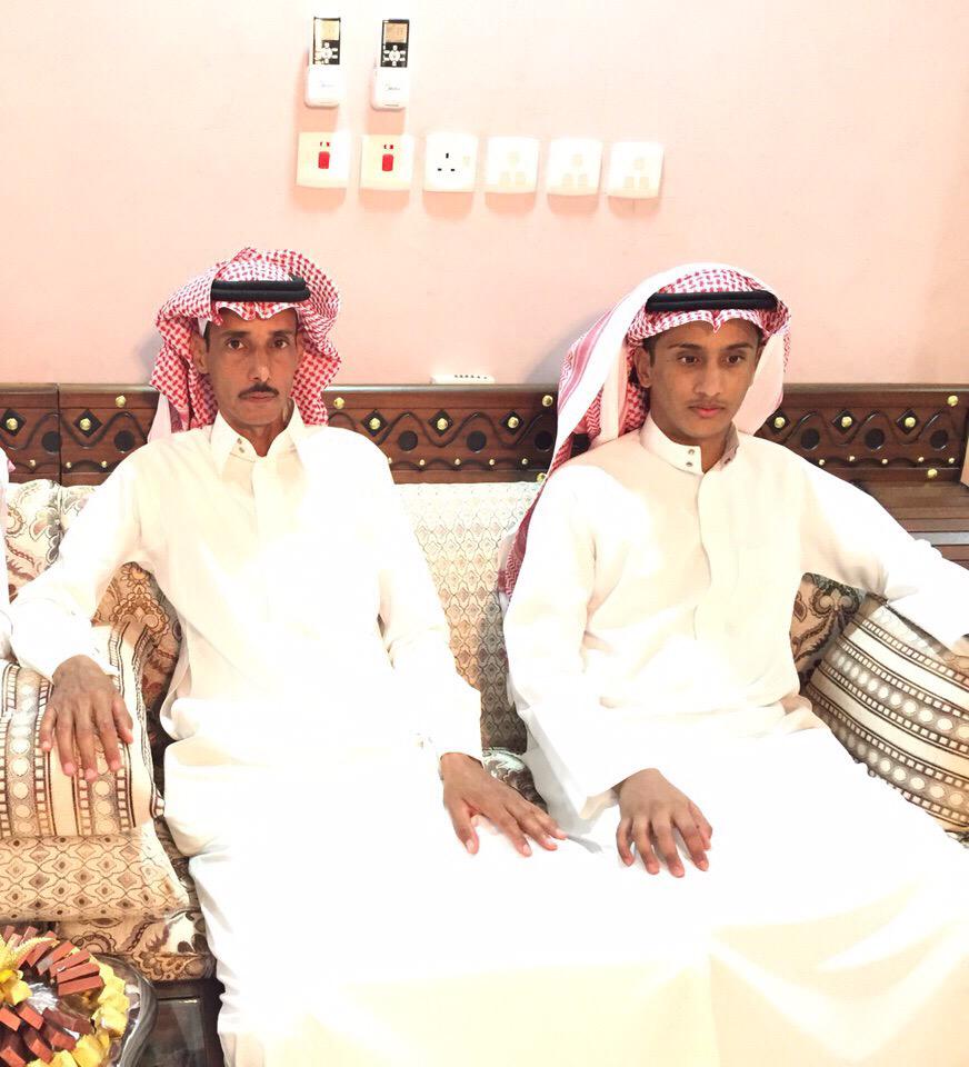 rooq511brga's tweet photo. #احتفل_خالد_بندر_بن_عبلان_الغضباني_بنجله_بندر http://t.co/1vhJMqL0MH