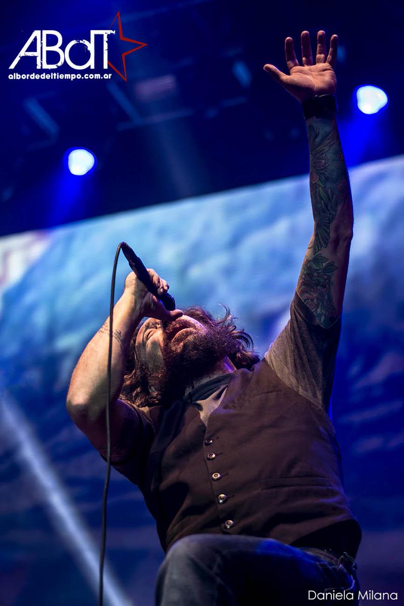 albordeOK's tweet photo. #ÉraseUnLuna | ADELANTO del gran show de @LaVela_Oficial, por @danimilana cc @GabyJuradoPrens @planetavelero http://t.co/j3mJAWlaZA