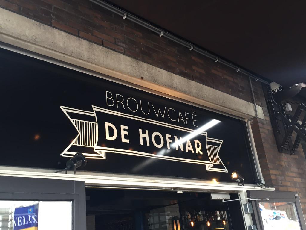 Dat was onze eerste #Vlaggetjesdag voor <a href="/DeHofnar/">De Hofnar</a> Scheveningen. Goede vibe, mooie traditie, volle bak!