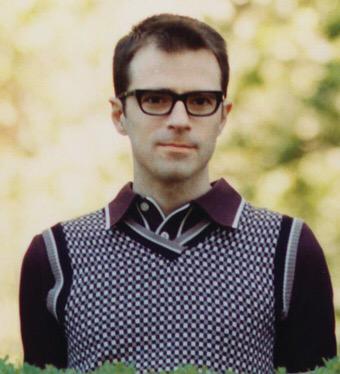 Happy birthday to Rivers Cuomo! Basically twins. 