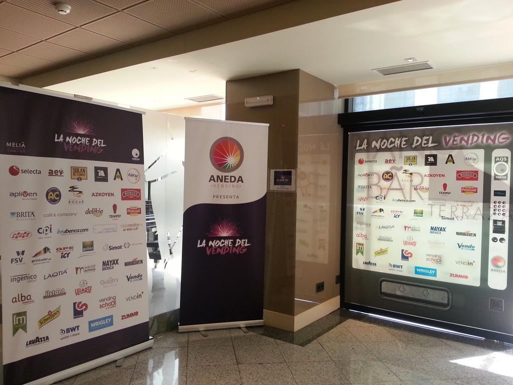 anedavending's tweet photo. Gracias a los que hicisteis posible la#nochedelvending. http://t.co/tidC9ax7Nn