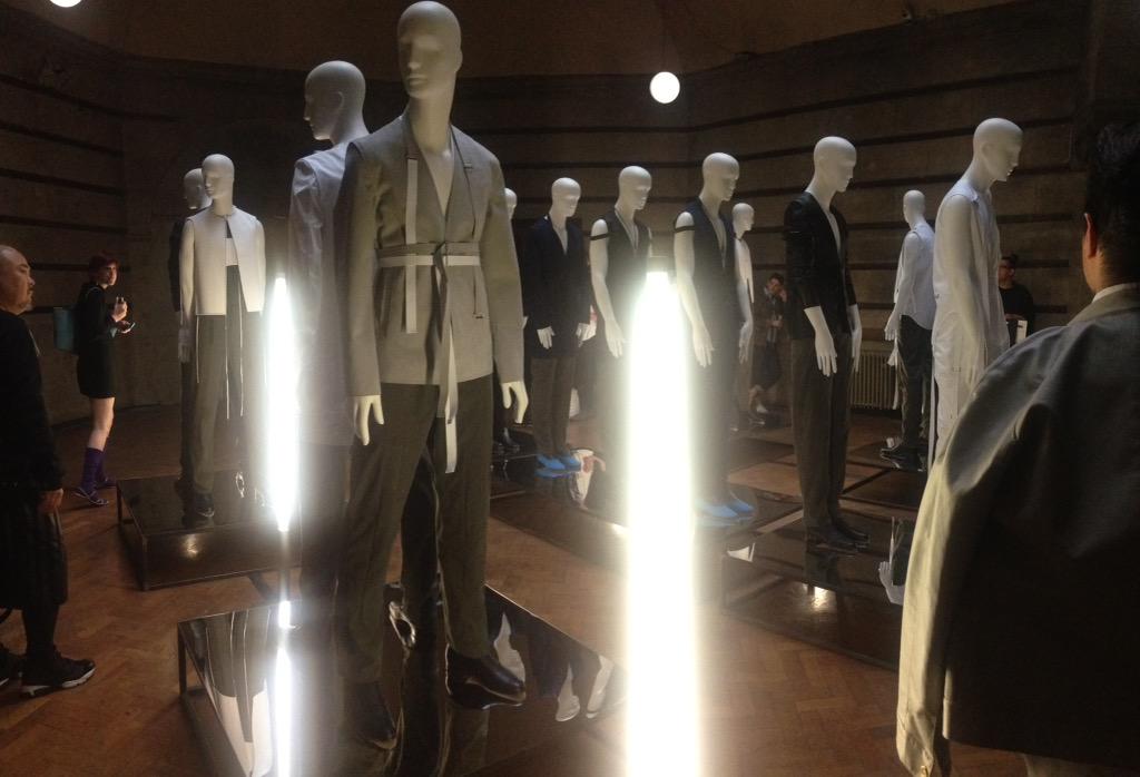 #LeeRoach SS16 presentation #lcm