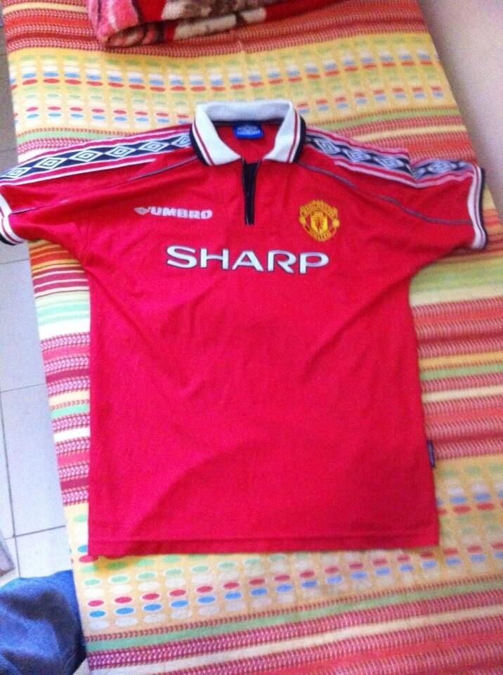 c2olche's tweet photo. @ManUtd love manchester united http://t.co/bVC5pVfQuR