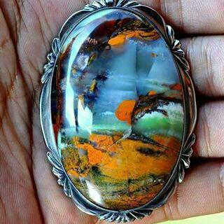 Liontin panca warna, mines rante, harga Rp3,5jt, monggo yg mnat bsa hub saya : 0882152500/ 7589E9DA