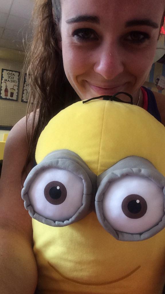 Sydnee Geril tweet media