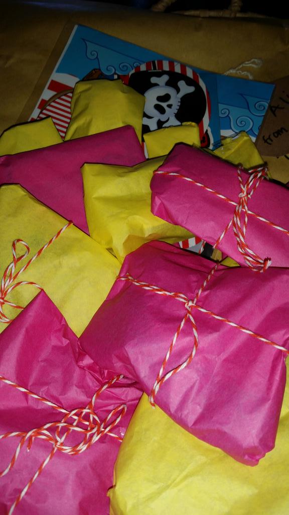 reallylearning's tweet image. If u love receiving real post &amp;amp; fancy a little  swap see my Facebook pg #itsreallylearning #eyfstwitterpals