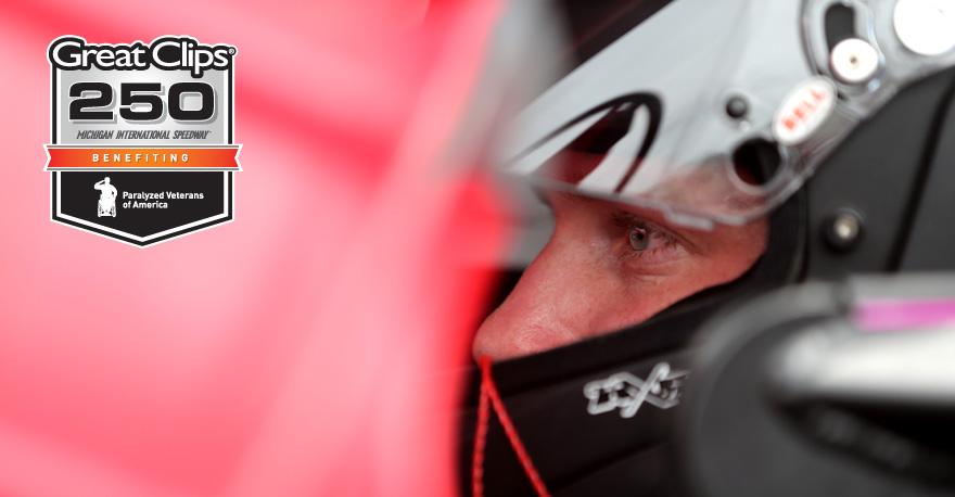 MISpeedway's tweet photo. 40 LAPS TO GO:

@NASCAR_XFINITY points leader @Chris_Buescher is running up front.

#GreatClipsPVA250 http://t.co/Y6edb3Gv95