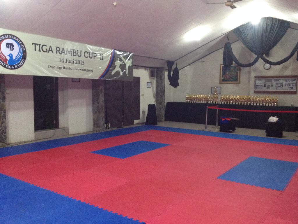 iwanfals's tweet image. Selamat Bertanding