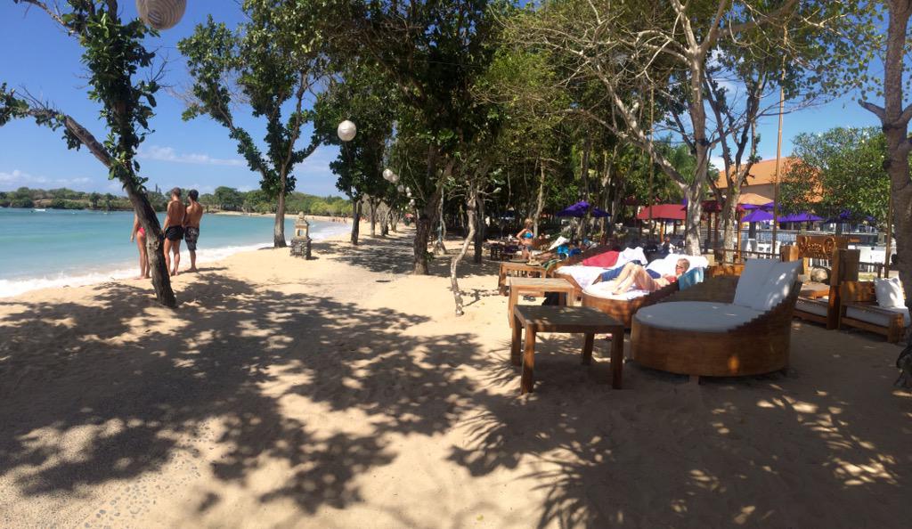 Join us today let's have BBQ, Burgers &amp;Beers! Only <a href="/hazebeachclub/">Hazebeachclub</a>